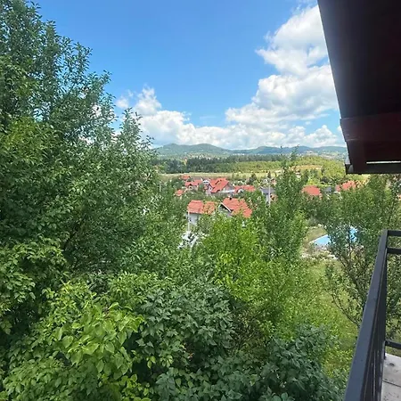 Kuca Osijek بيت للعطل